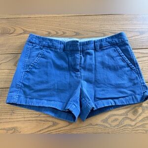 Southern tide Blue Women's Shorts

Preowned condition / blue 
Size 6